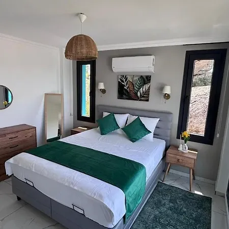 Villa Turquoise With Jacuzzi And Private Pool