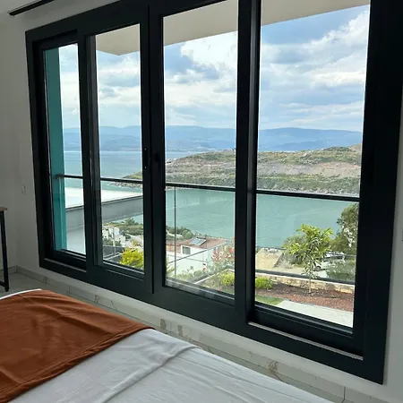 Turquoise With Jacuzzi And Private Pool Milas
