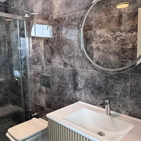 Turquoise With Jacuzzi And Private Pool Villa Milas