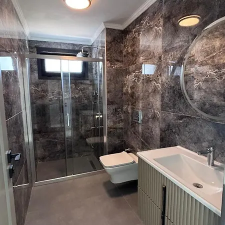 Turquoise With Jacuzzi And Private Pool Milas